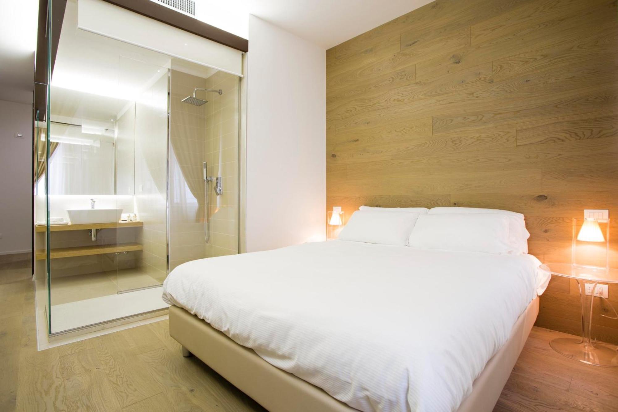 Borgoleoni 18 - Room And Breakfast Ferrara Rum bild