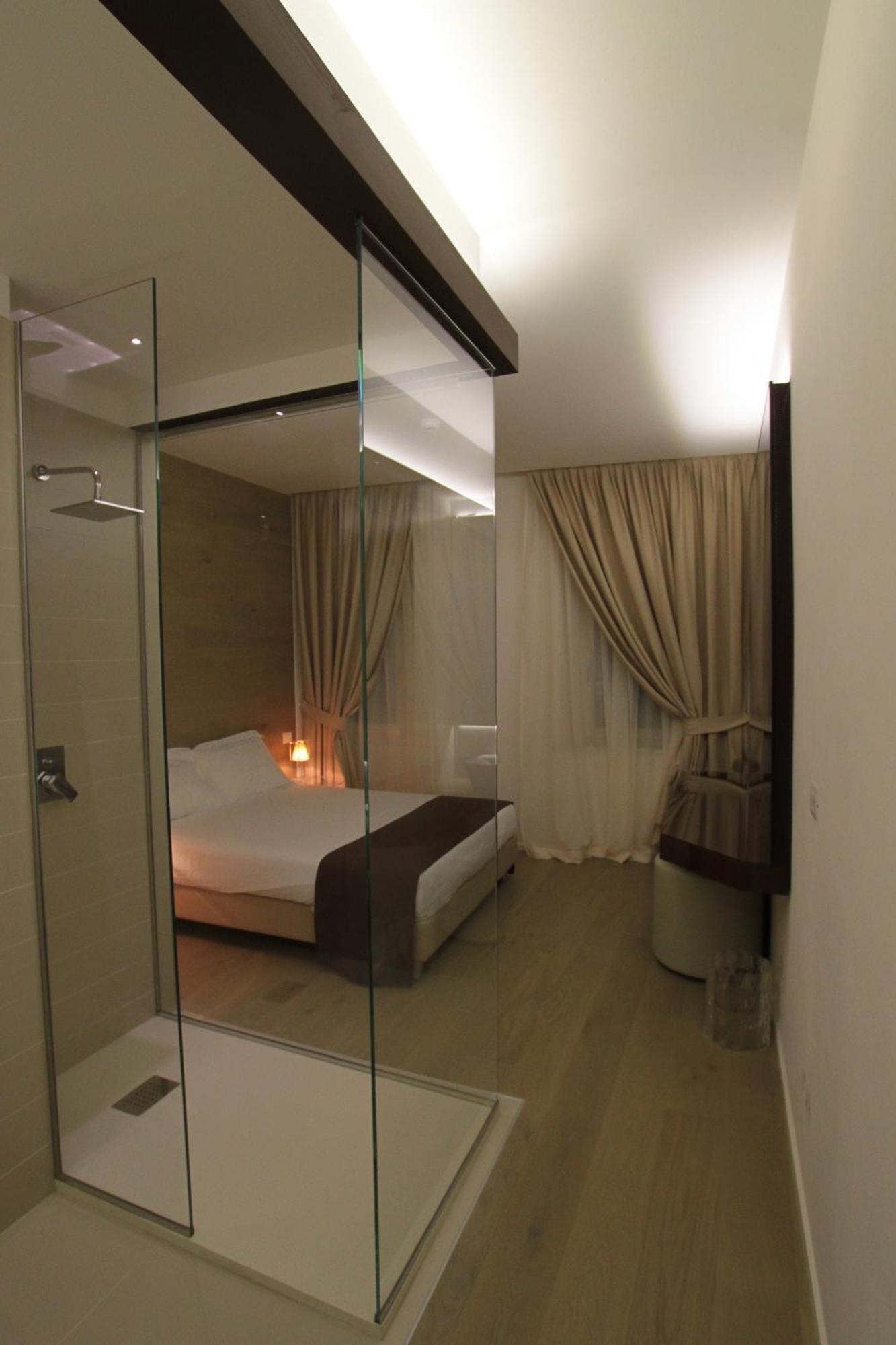 Borgoleoni 18 - Room And Breakfast Ferrara Rum bild