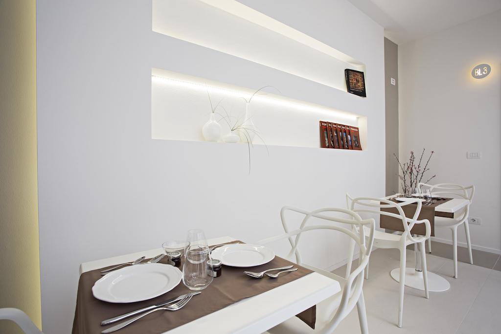 Borgoleoni 18 - Room And Breakfast Ferrara Exteriör bild